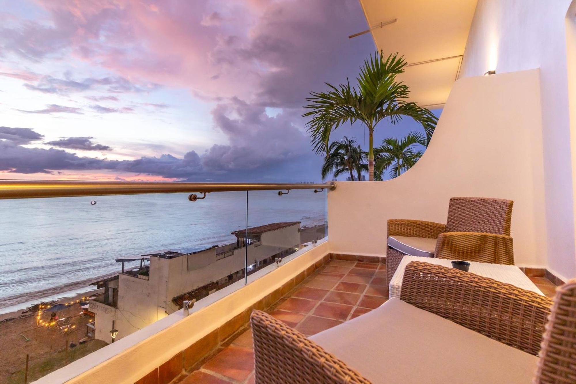 The Paramar Beachfront Boutique Hotel With Breakfast Included - Downtown Malecon Puerto Vallarta Buitenkant foto