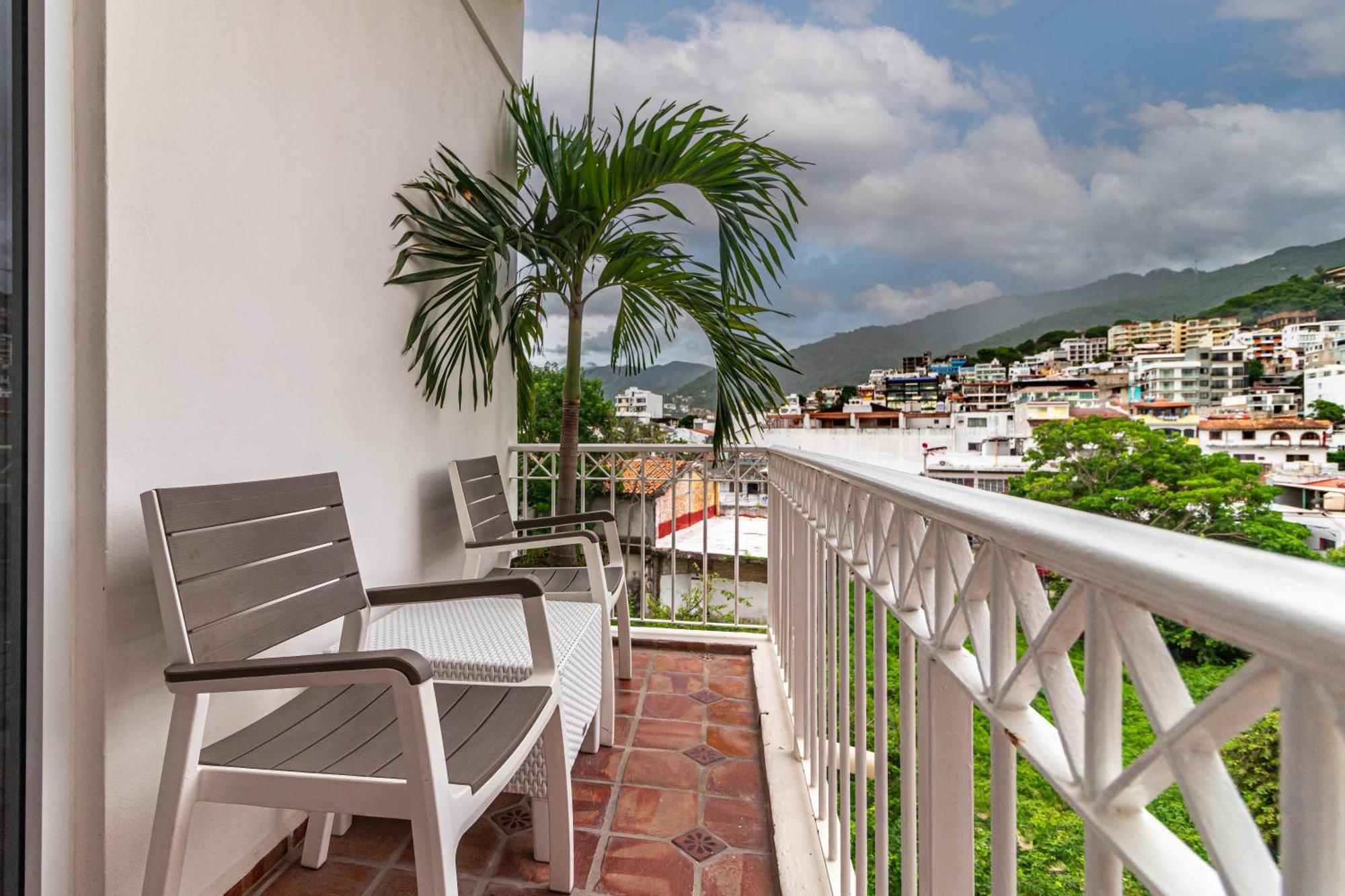 The Paramar Beachfront Boutique Hotel With Breakfast Included - Downtown Malecon Puerto Vallarta Buitenkant foto