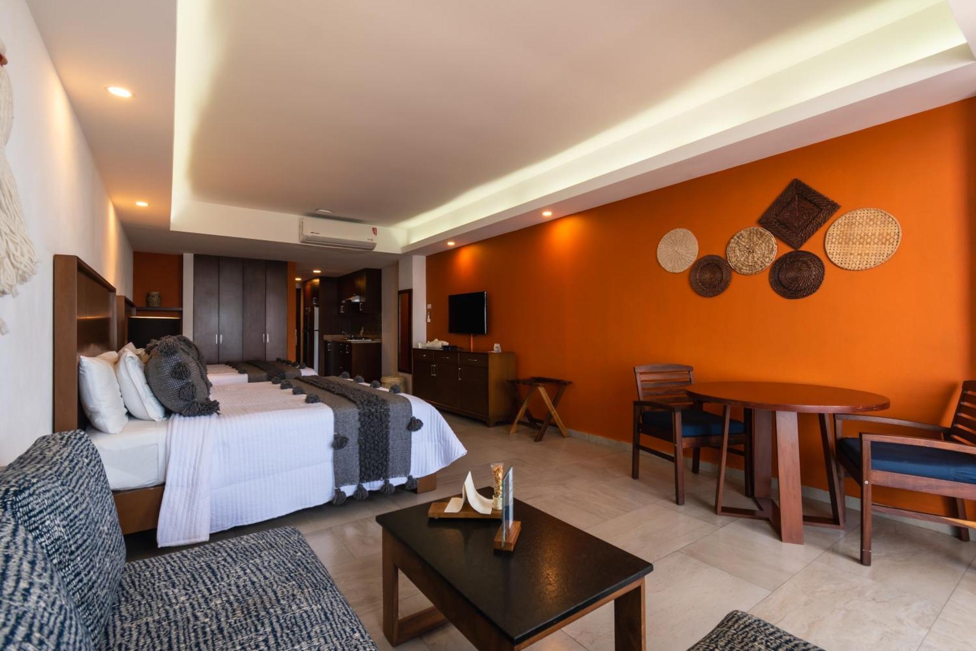 The Paramar Beachfront Boutique Hotel With Breakfast Included - Downtown Malecon Puerto Vallarta Buitenkant foto
