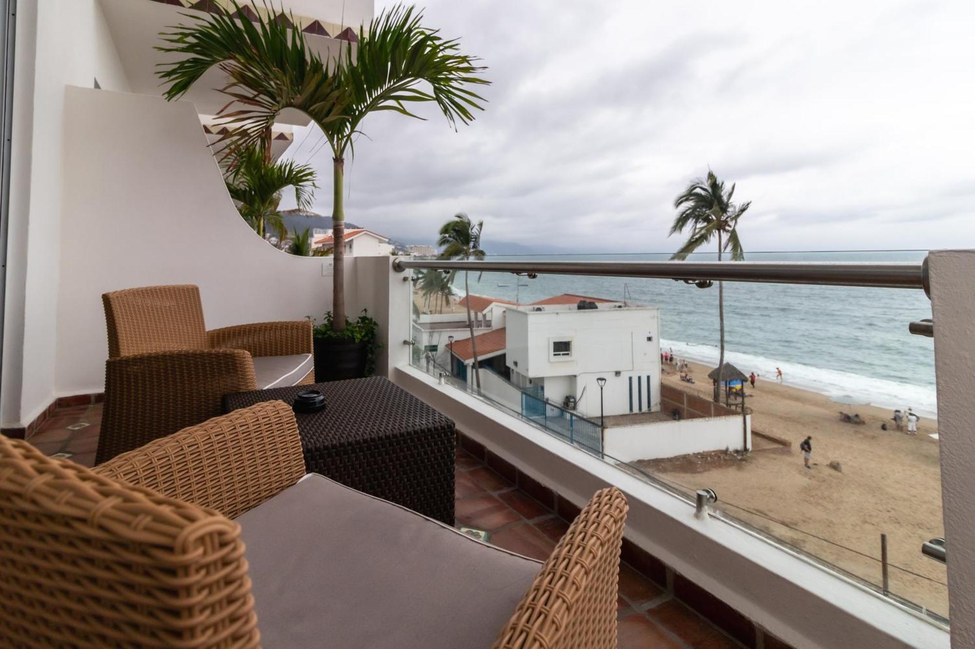 The Paramar Beachfront Boutique Hotel With Breakfast Included - Downtown Malecon Puerto Vallarta Buitenkant foto