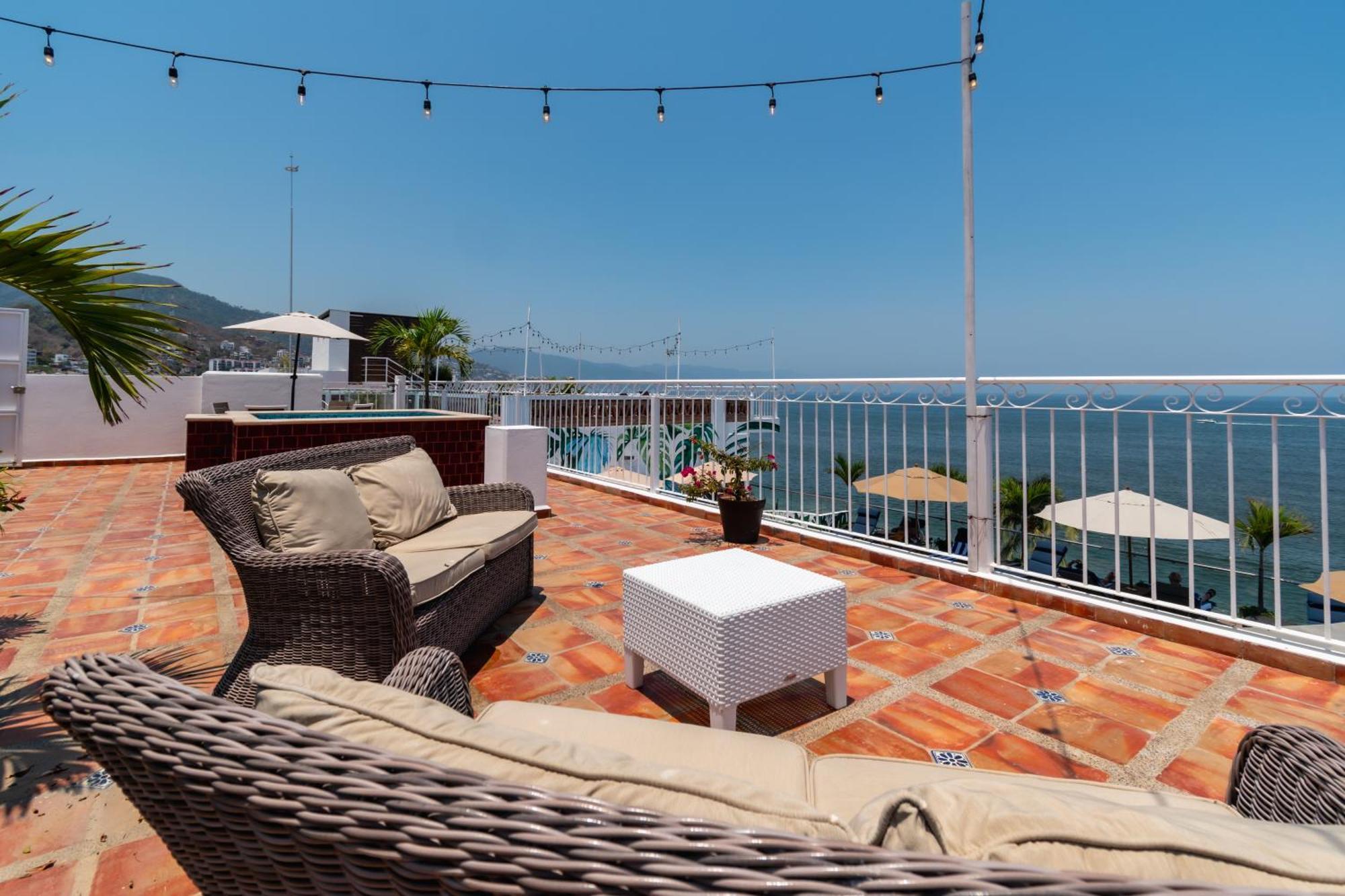 The Paramar Beachfront Boutique Hotel With Breakfast Included - Downtown Malecon Puerto Vallarta Buitenkant foto