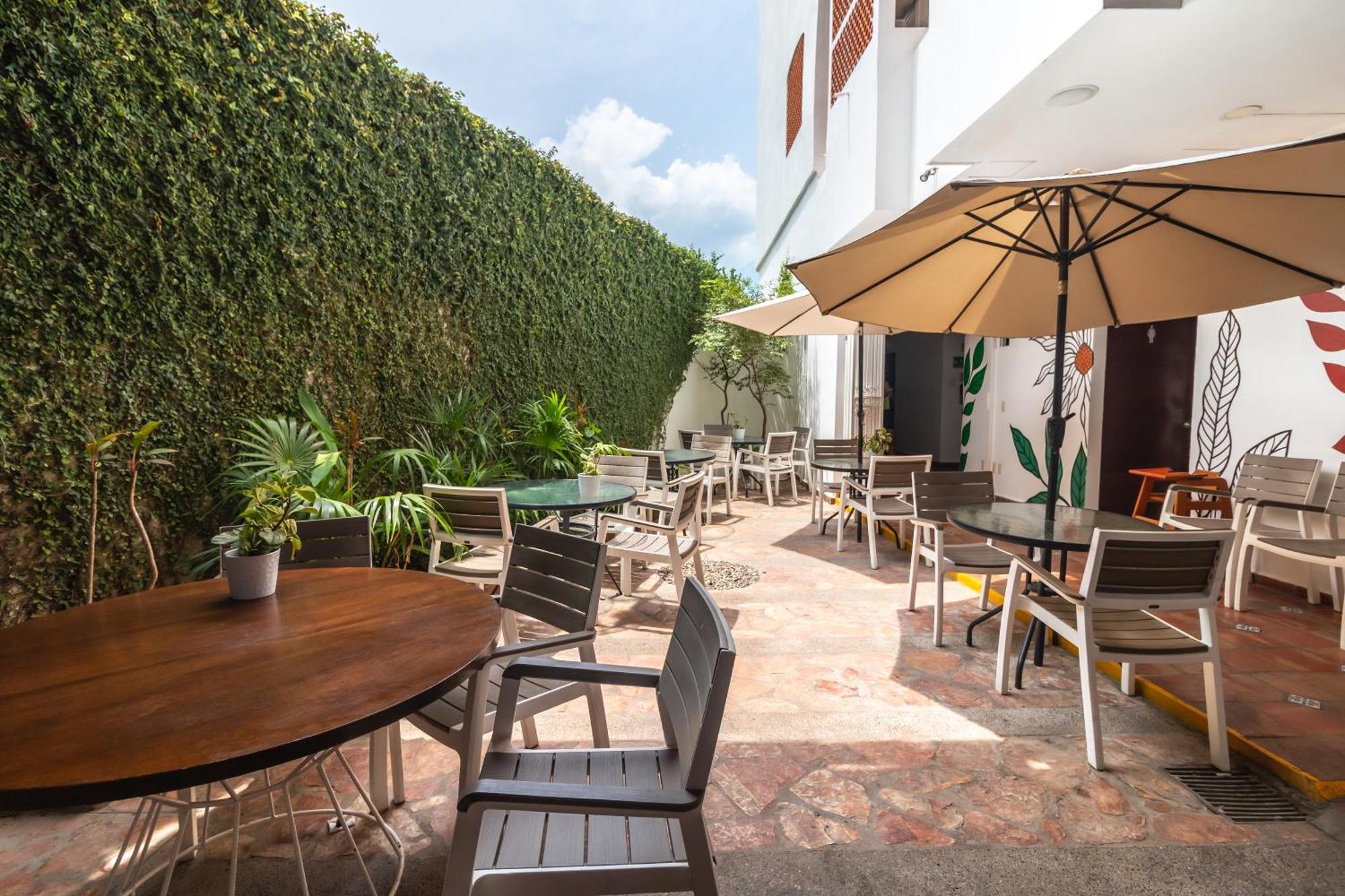 The Paramar Beachfront Boutique Hotel With Breakfast Included - Downtown Malecon Puerto Vallarta Buitenkant foto