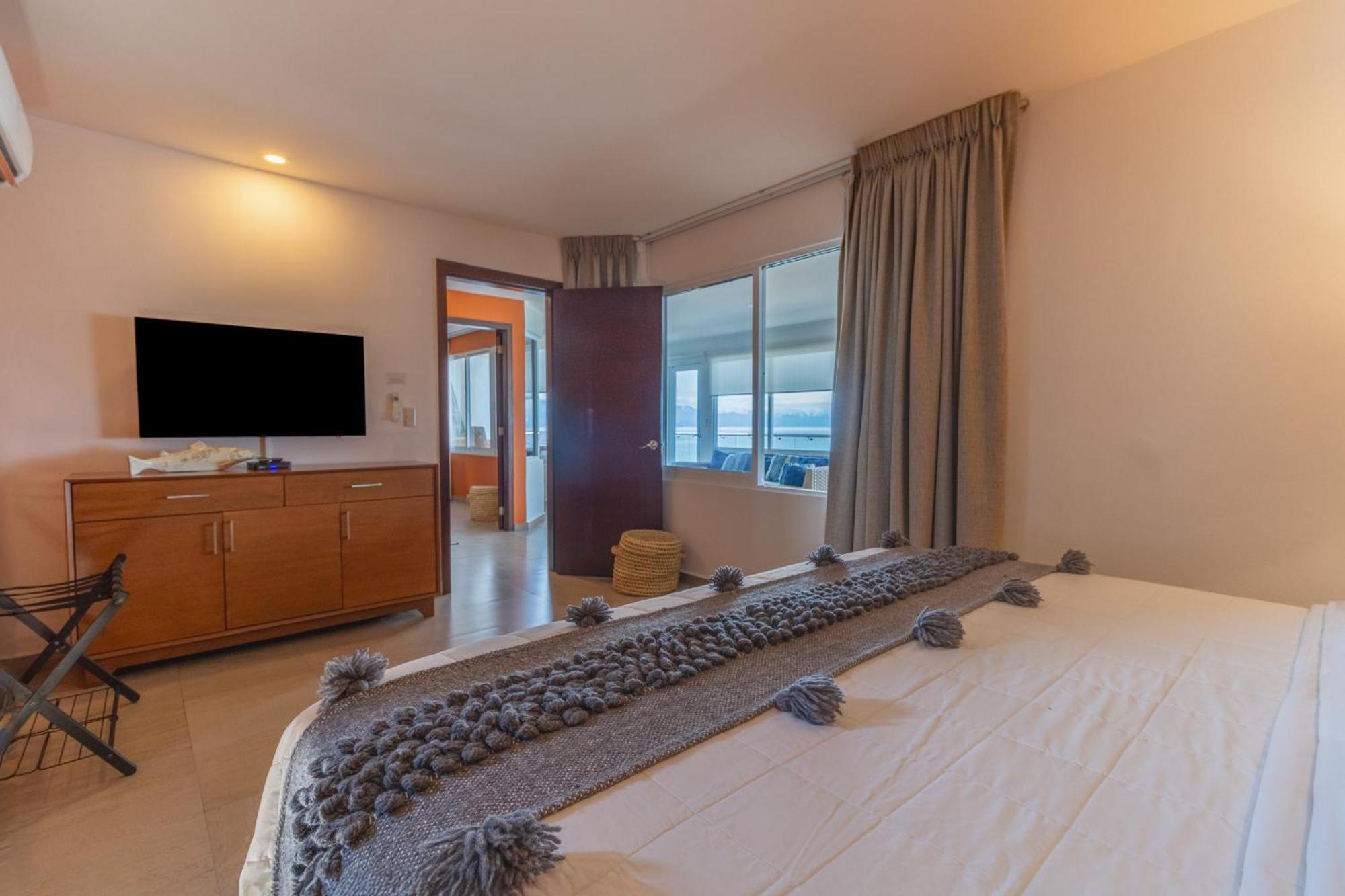 The Paramar Beachfront Boutique Hotel With Breakfast Included - Downtown Malecon Puerto Vallarta Kamer foto